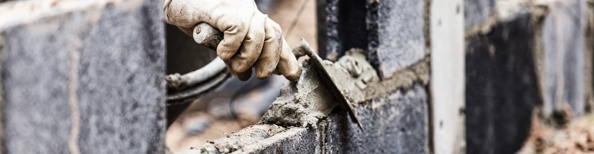 Profi-Maurerwerkzeuge von Schwan.